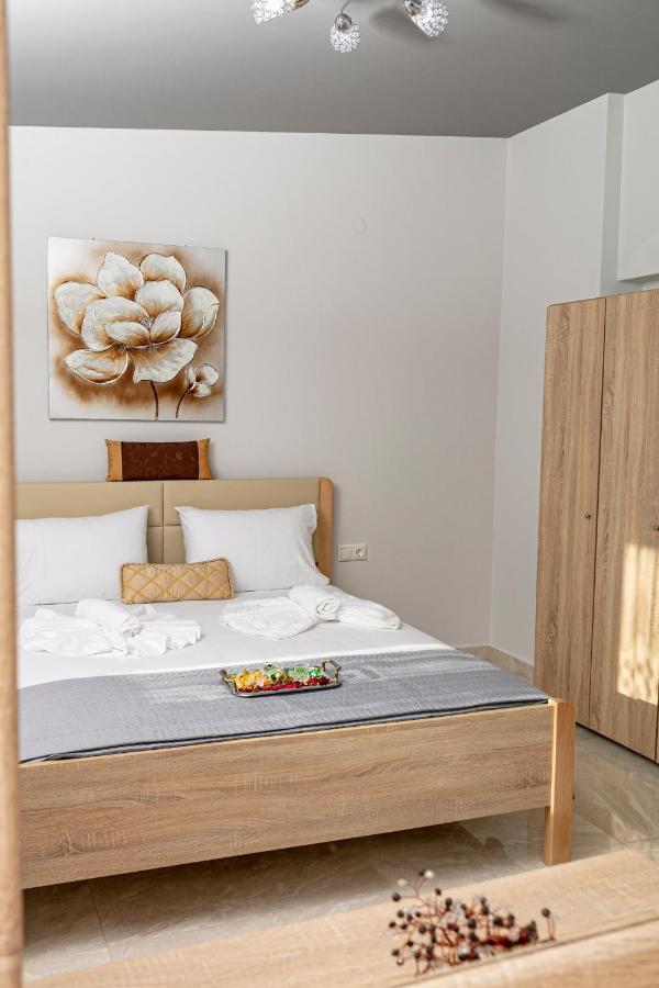 Loridis View Apartments พริโนส ภายนอก รูปภาพ