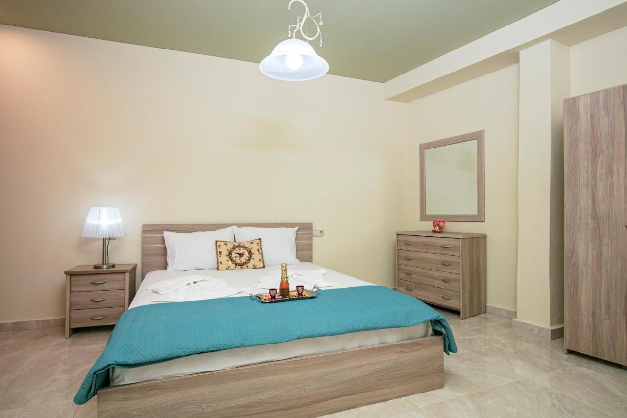Loridis View Apartments พริโนส ภายนอก รูปภาพ