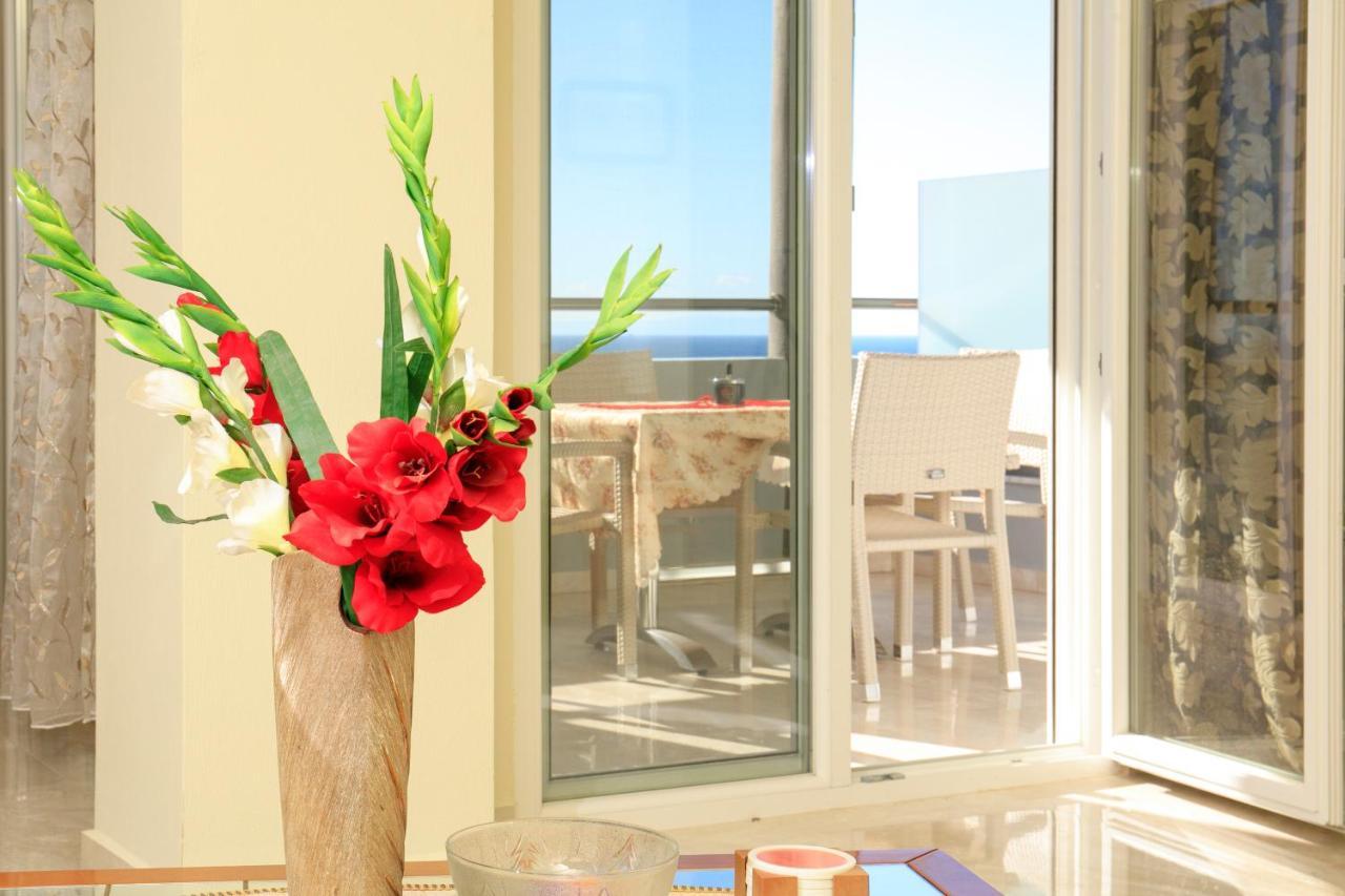 Loridis View Apartments พริโนส ภายนอก รูปภาพ